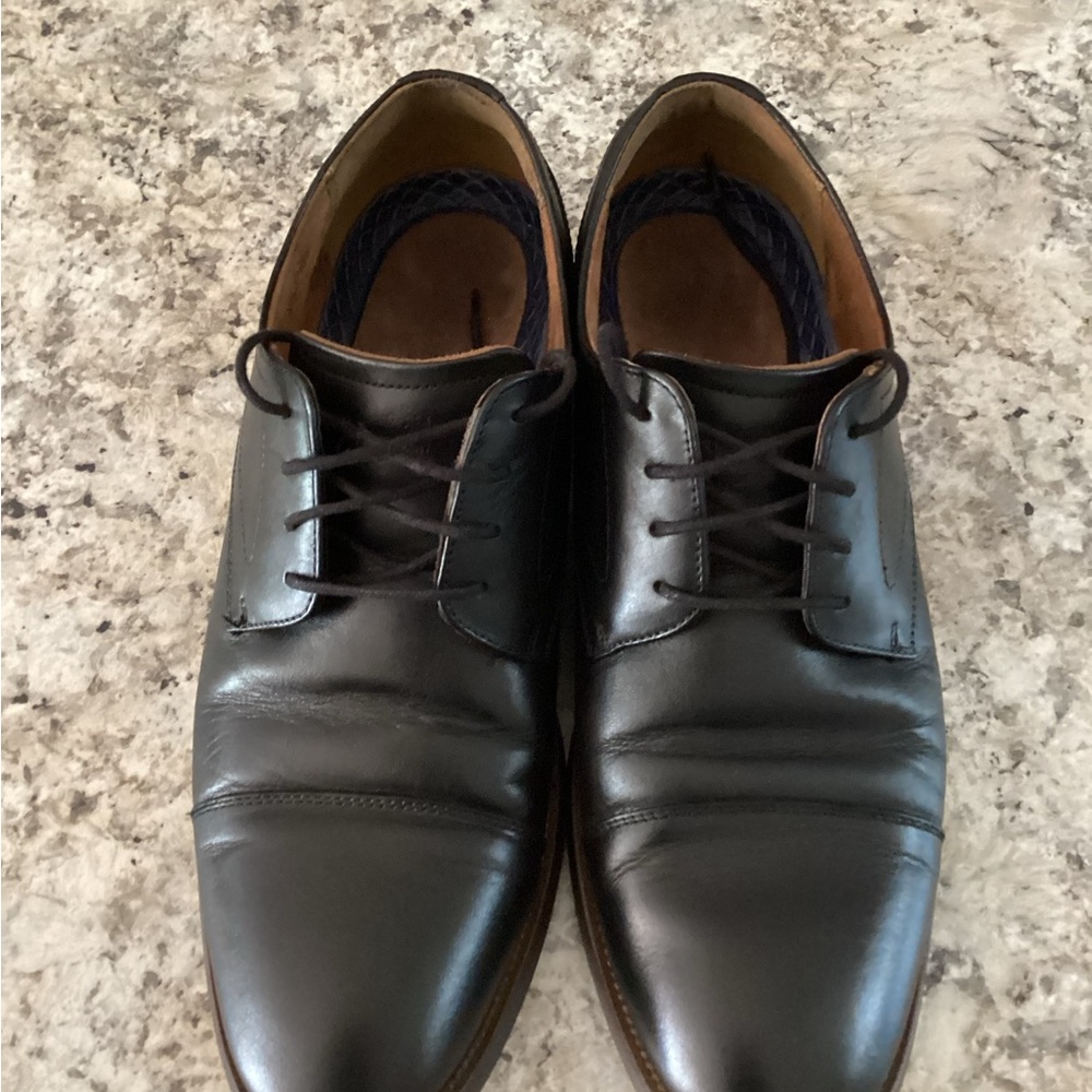 Elegant Black Florsheim Leather Men's Oxfords Size 10.5 M